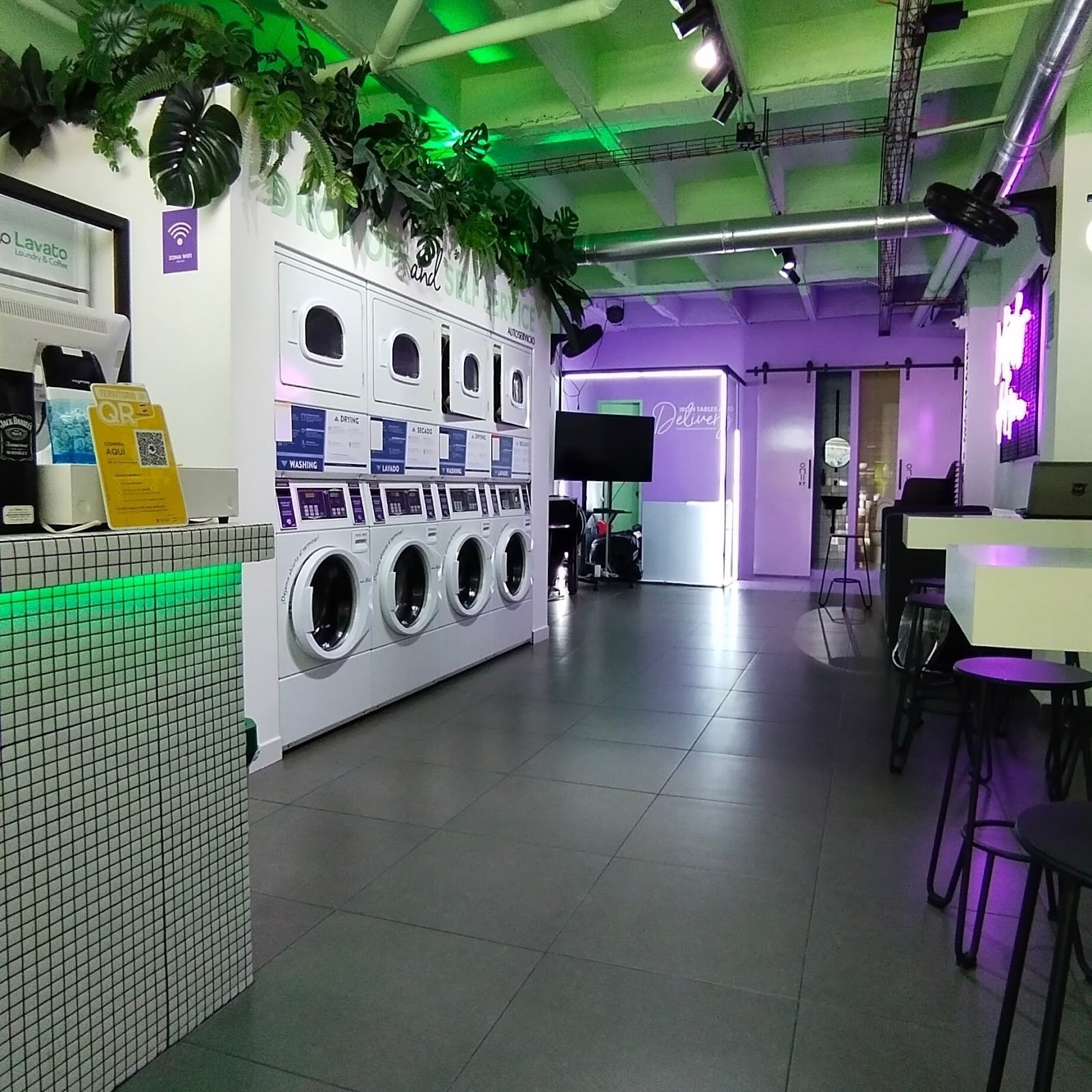 <span class="translation_missing" title="translation missing: en.meta.location_title, location_name: Lavato Laundry-Coffee-Bar, city: Medellin">Location Title</span>