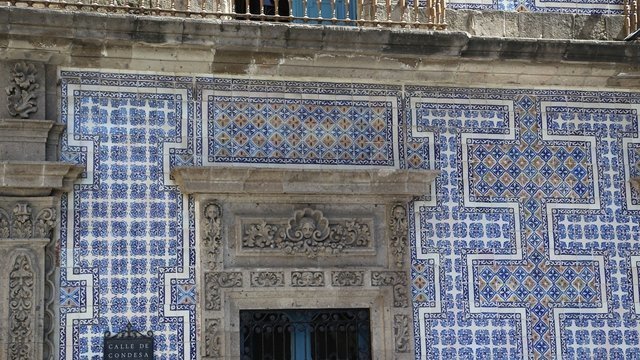 The House of Tiles