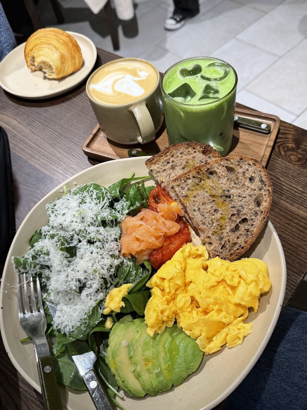 <span class="translation_missing" title="translation missing: en.meta.location_title, location_name: Atelier Prato, city: Milano">Location Title</span>