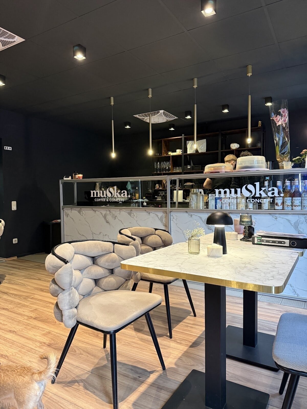 <span class="translation_missing" title="translation missing: en.meta.location_title, location_name: Muska, city: Mönchengladbach">Location Title</span>