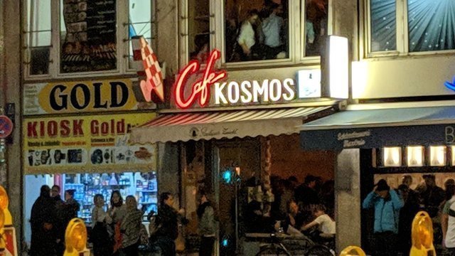 Café Kosmos
