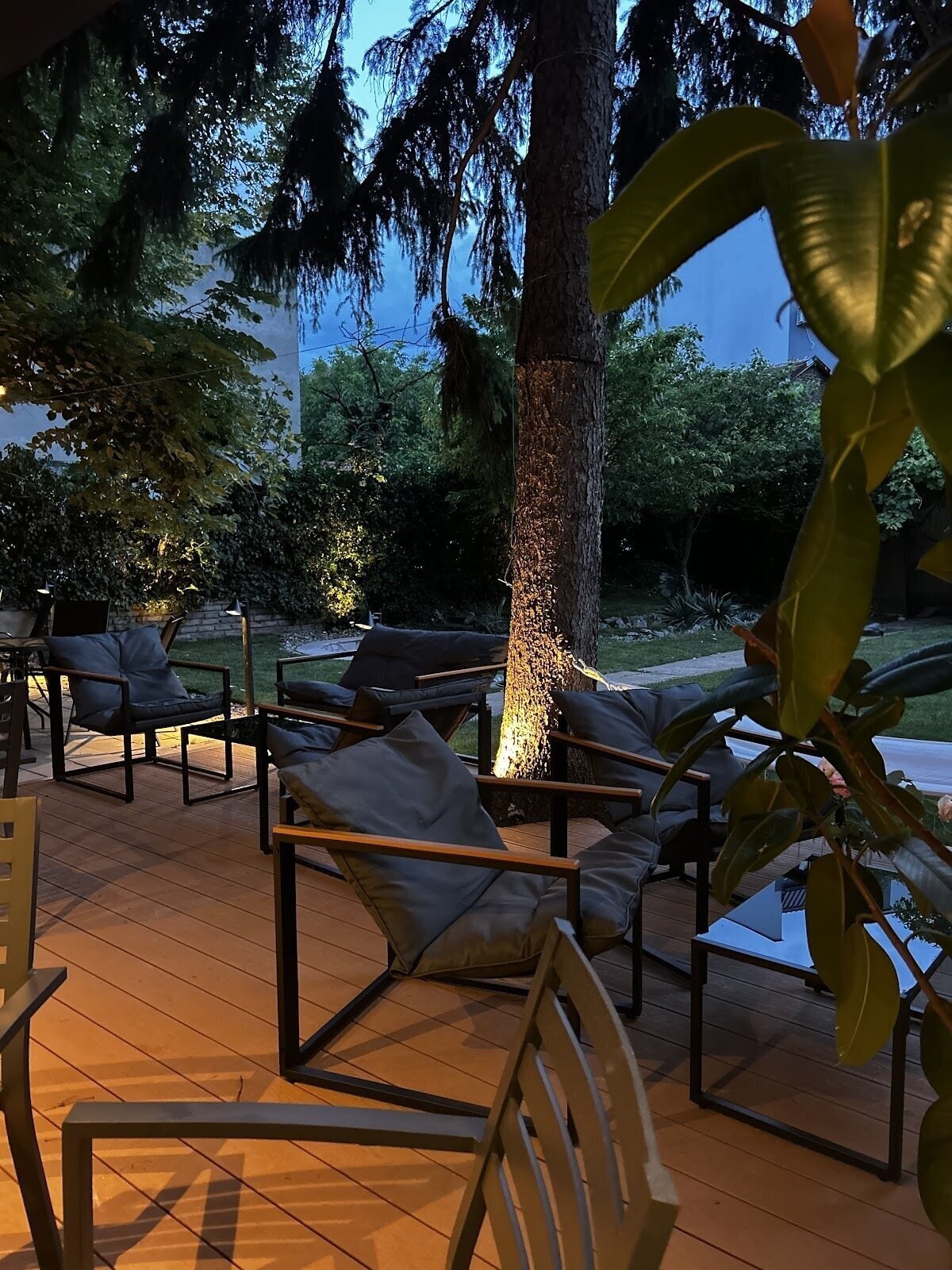 18b Café: A Work-Friendly Place in Niš