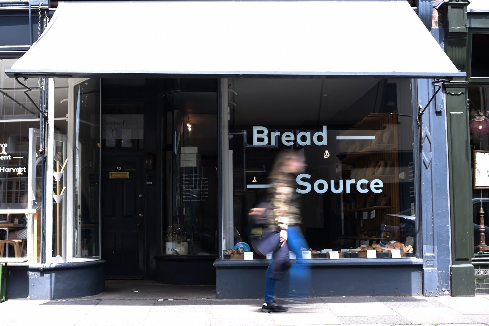 <span class="translation_missing" title="translation missing: en.meta.location_title, location_name: Bread Source, city: Norwich">Location Title</span>