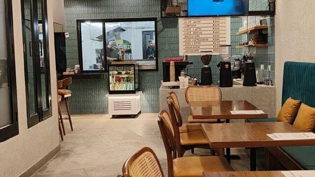 moi.ra - the coffee commune - Mohali