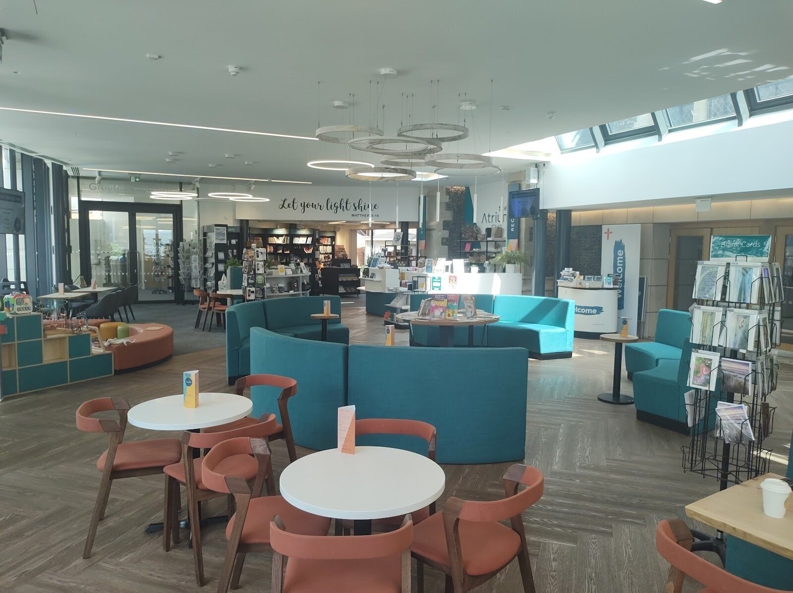 <span class="translation_missing" title="translation missing: en.meta.location_title, location_name: The Atrium, city: Reading">Location Title</span>