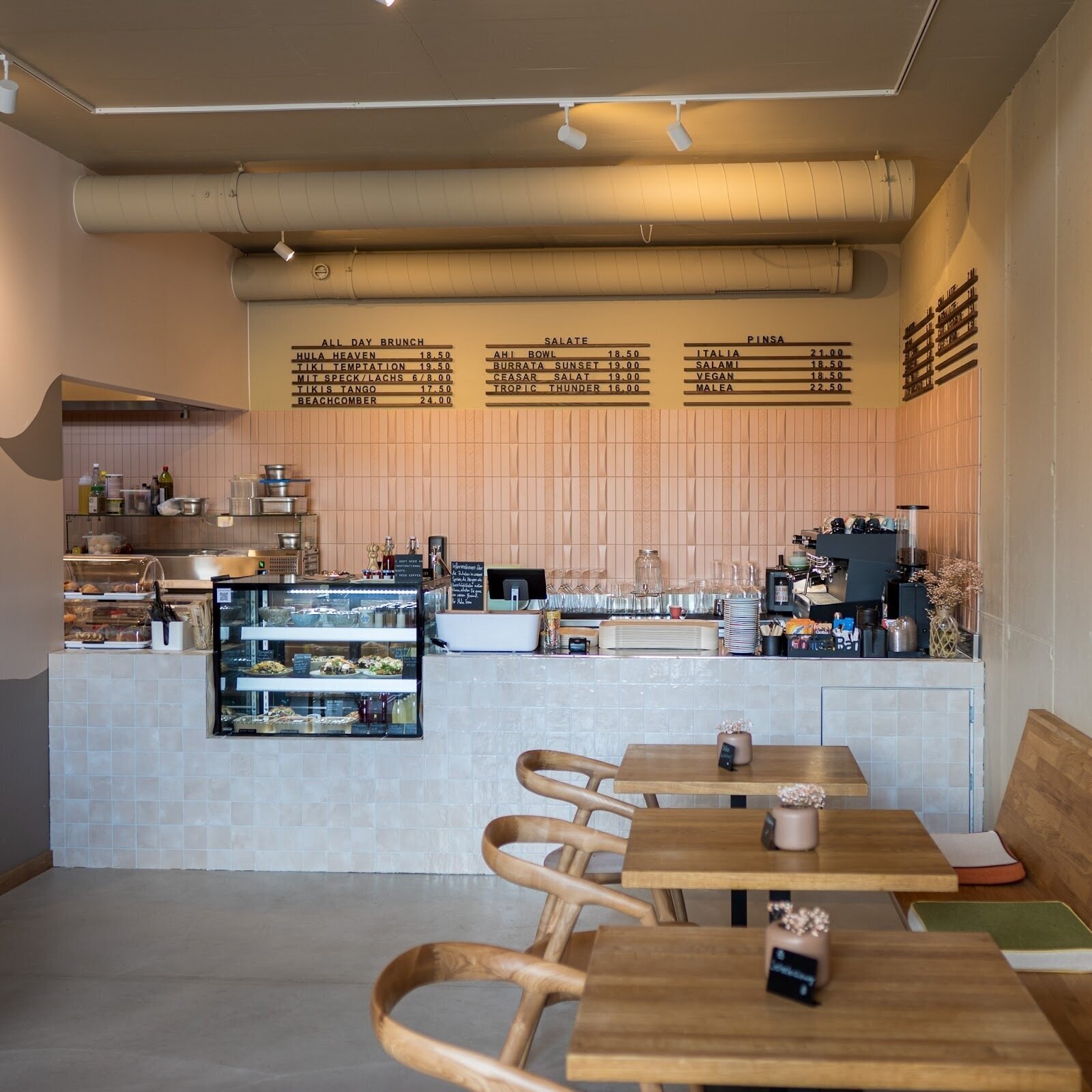 <span class="translation_missing" title="translation missing: en.meta.location_title, location_name: Café Malea, city: Risch-Rotkreuz">Location Title</span>