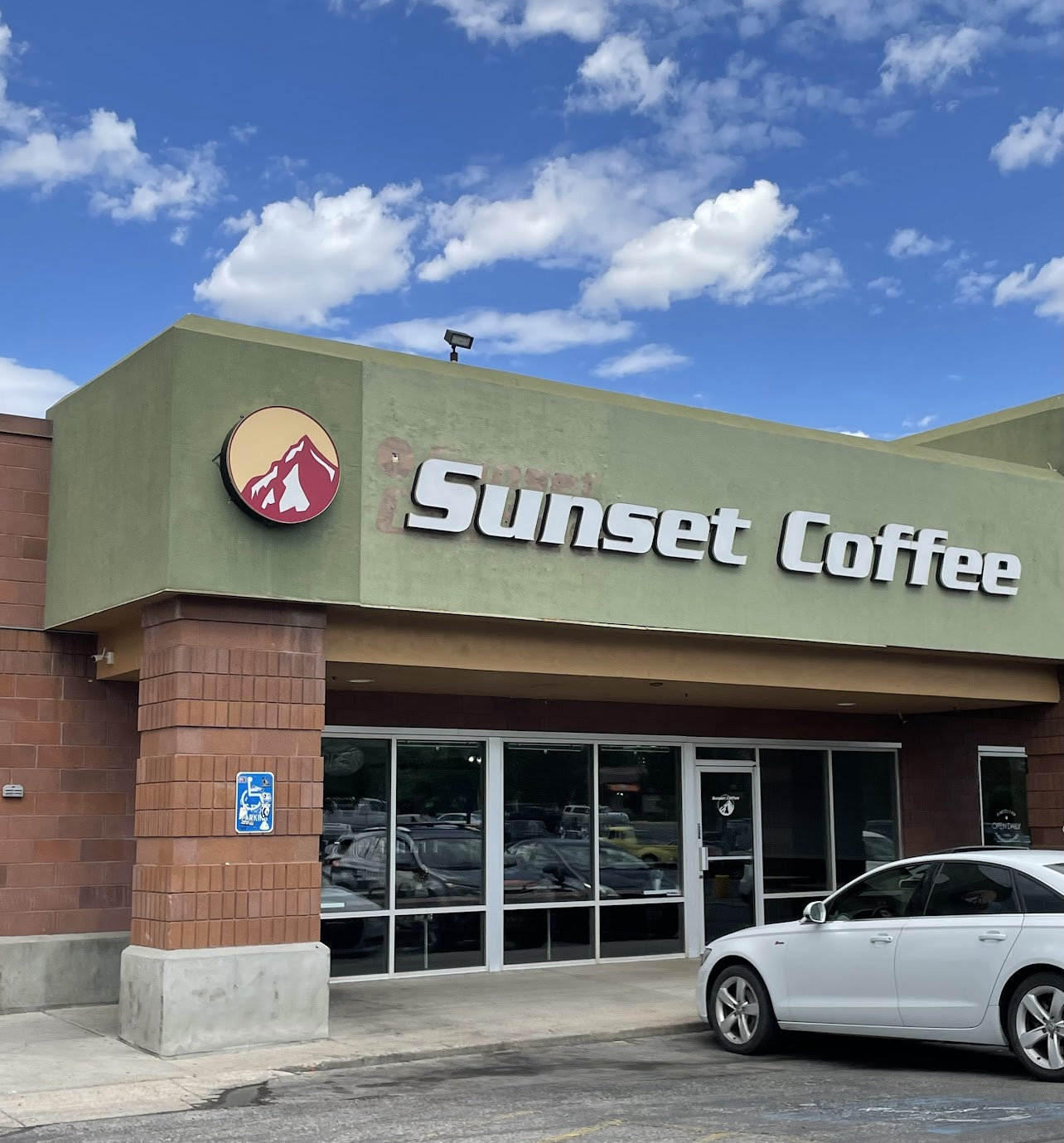 <span class="translation_missing" title="translation missing: en.meta.location_title, location_name: Sunset Coffee Company, city: Salt Lake City">Location Title</span>