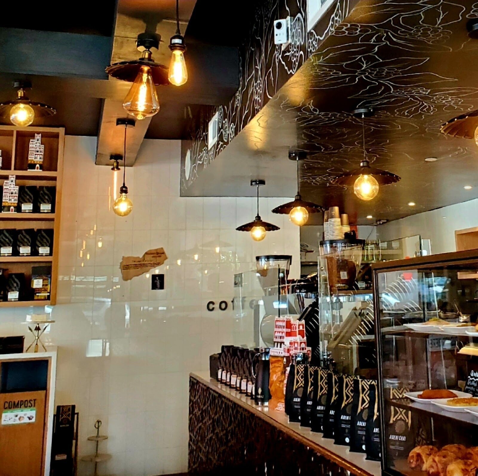 <span class="translation_missing" title="translation missing: en.meta.location_title, location_name: Haraz Coffee House, city: San Francisco">Location Title</span>