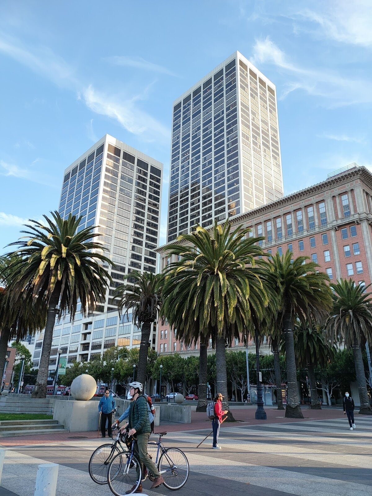 <span class="translation_missing" title="translation missing: en.meta.location_title, location_name: One Market Plaza, city: San Francisco">Location Title</span>