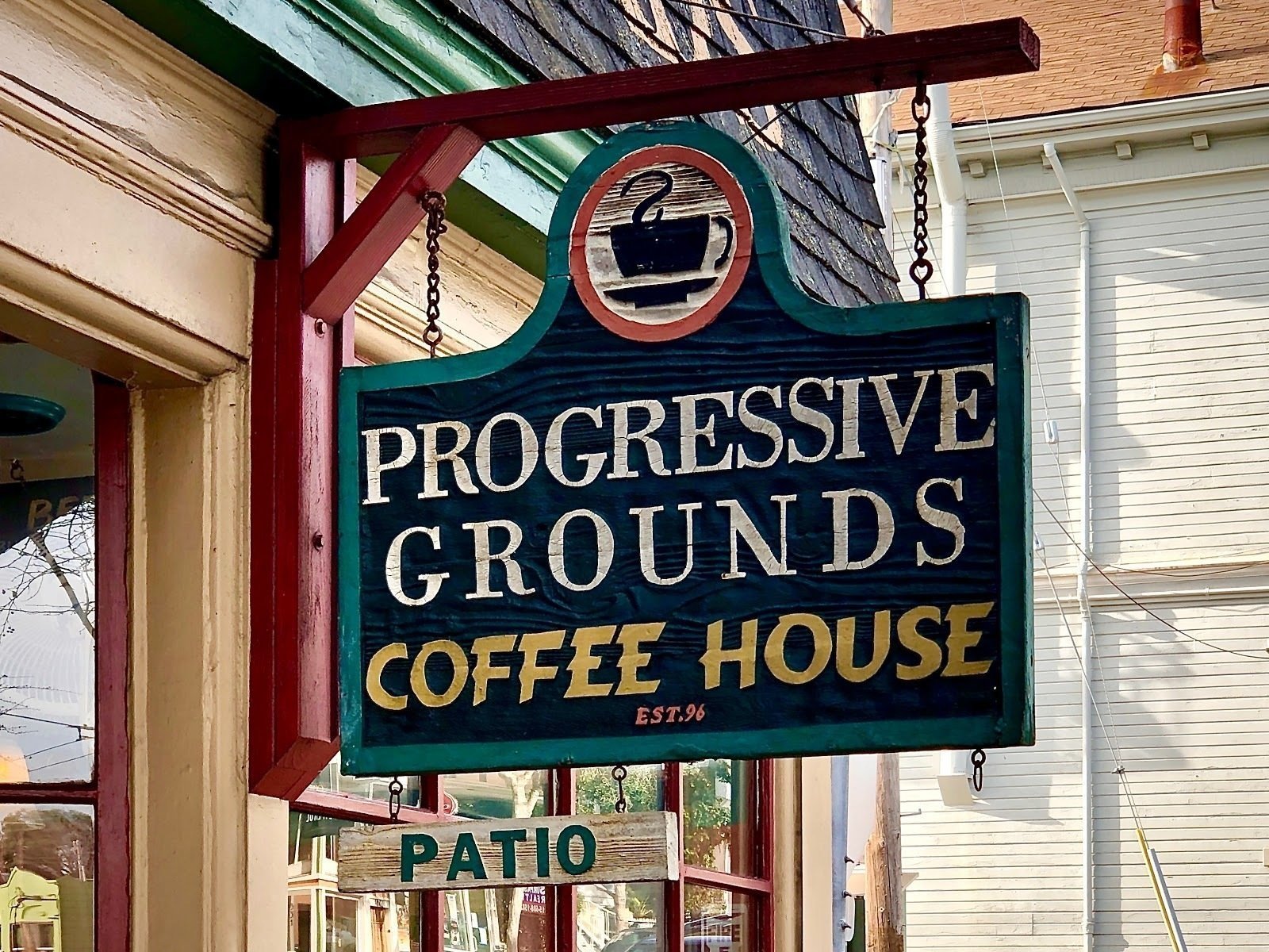 Progressive Grounds: A Work-Friendly Place in San Francisco