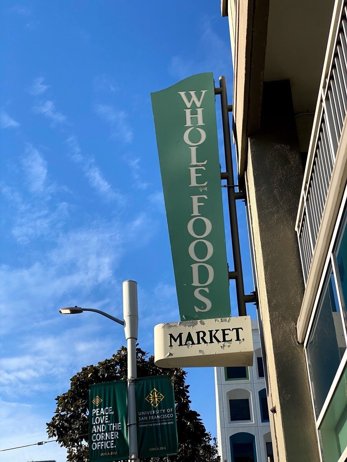 <span class="translation_missing" title="translation missing: en.meta.location_title, location_name: Whole Foods Market, city: San Francisco">Location Title</span>