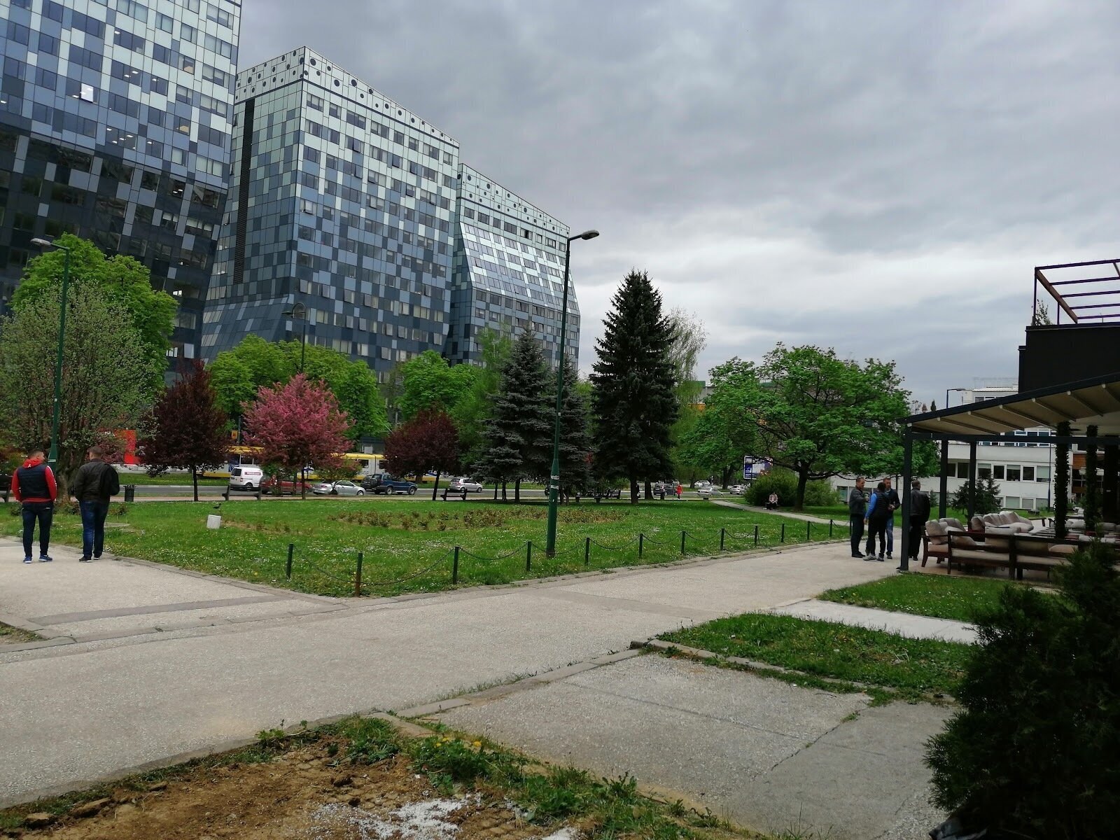 <span class="translation_missing" title="translation missing: en.meta.location_title, location_name: Caffe &amp; Restoran SAX, city: Sarajevo">Location Title</span>
