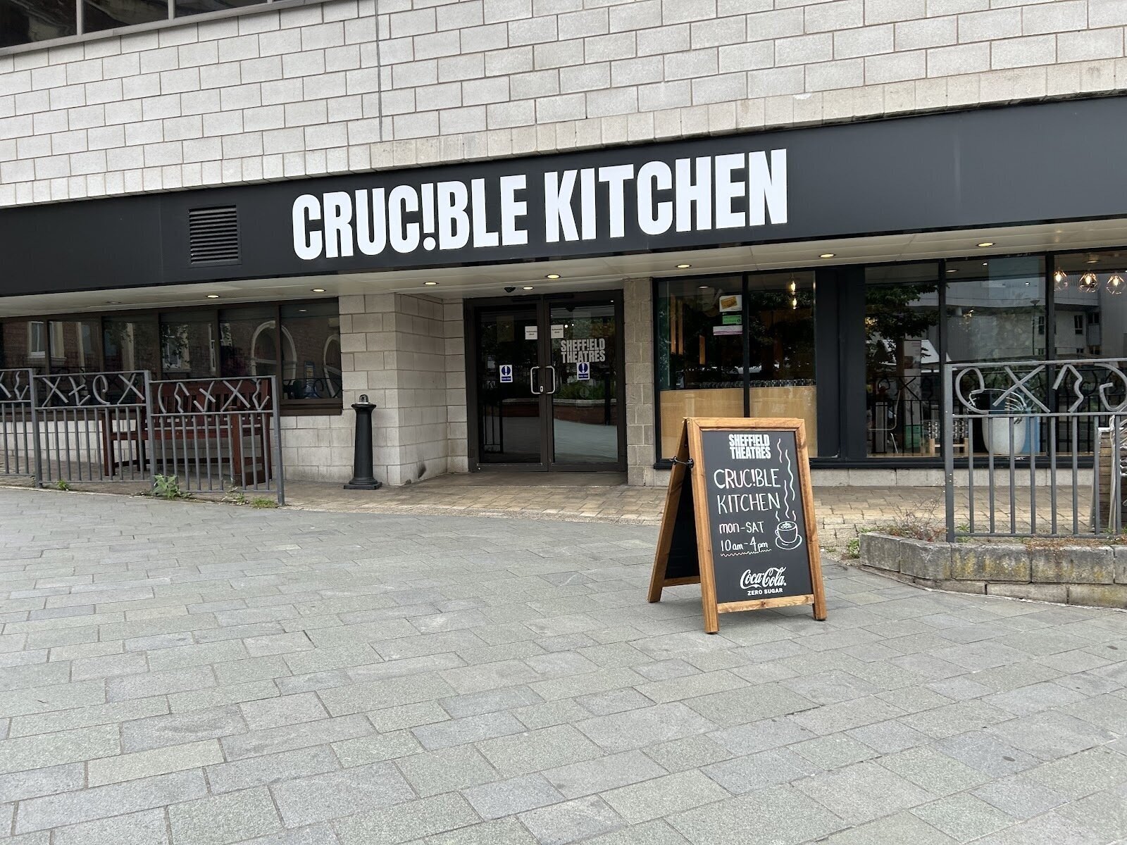 <span class="translation_missing" title="translation missing: en.meta.location_title, location_name: Crucible Kitchen, city: Sheffield">Location Title</span>