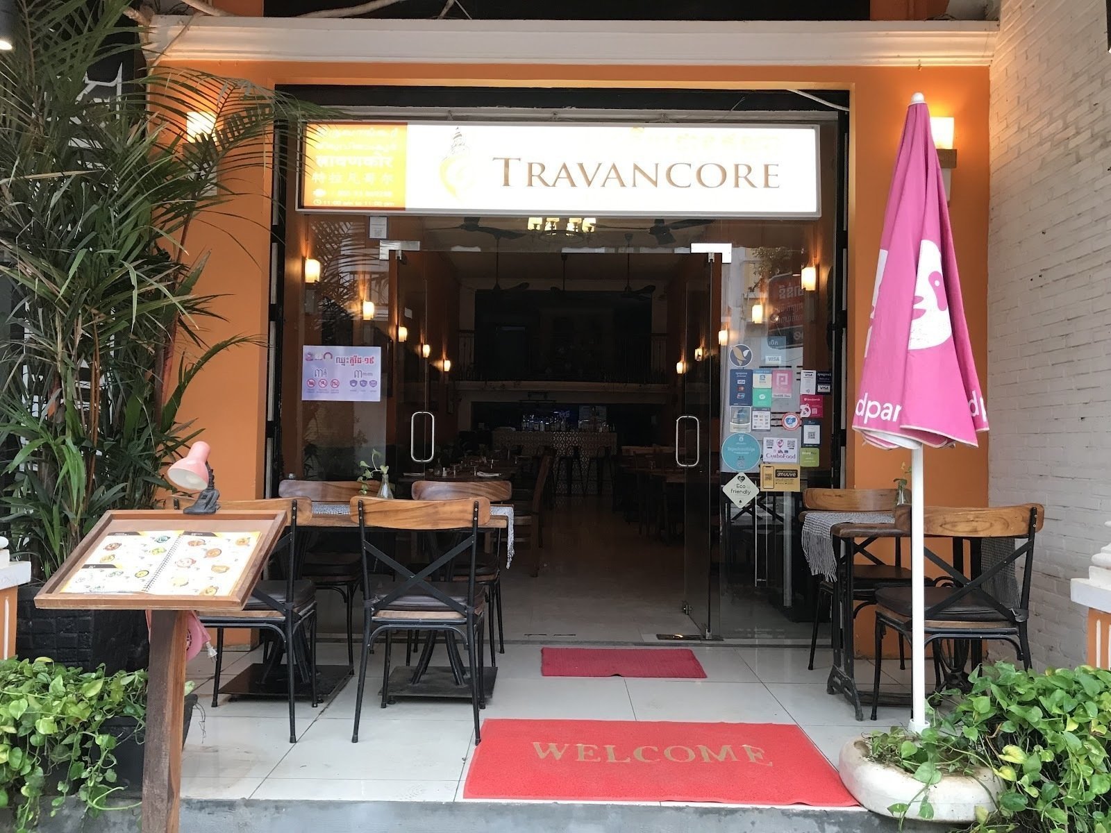 <span class="translation_missing" title="translation missing: en.meta.location_title, location_name: Travancore Indian Restaurant, city: Siem Reap">Location Title</span>