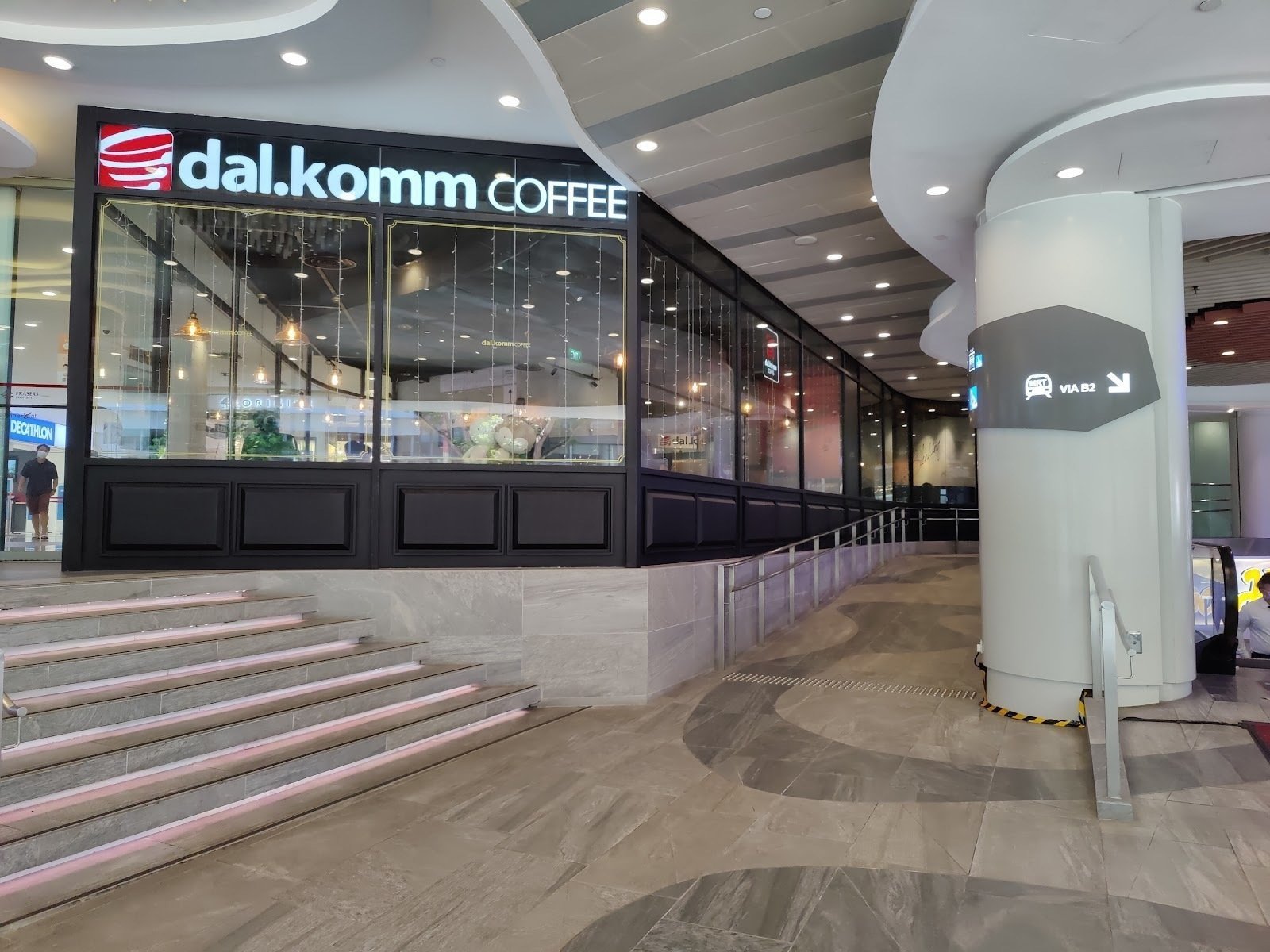<span class="translation_missing" title="translation missing: en.meta.location_title, location_name: dal.komm COFFEE @ The Centrepoint, city: Singapore">Location Title</span>