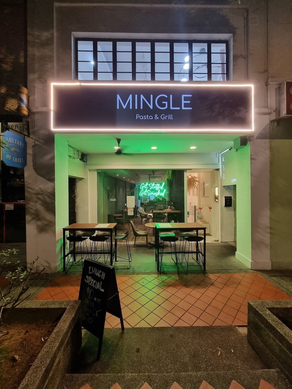 <span class="translation_missing" title="translation missing: en.meta.location_title, location_name: MINGLE Pasta &amp; Grill, city: Singapore">Location Title</span>