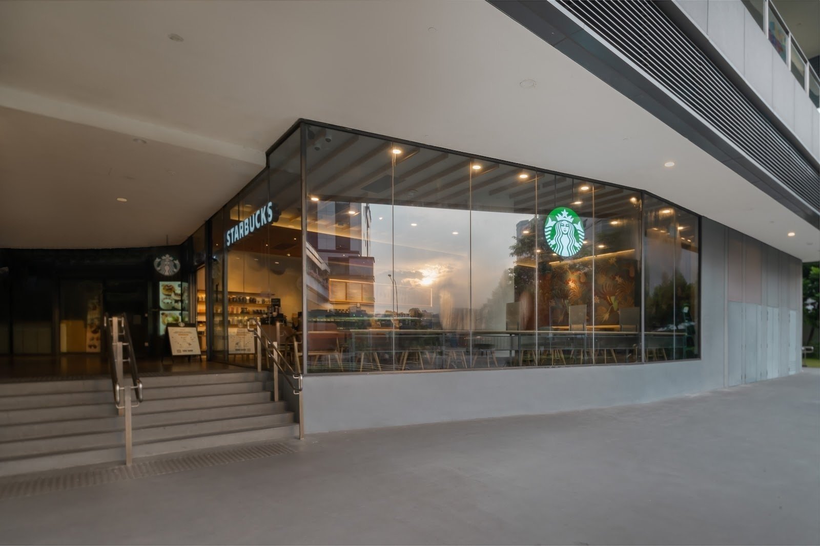 <span class="translation_missing" title="translation missing: en.meta.location_title, location_name: Starbucks @ 1 Tampines Walk, city: Singapore">Location Title</span>