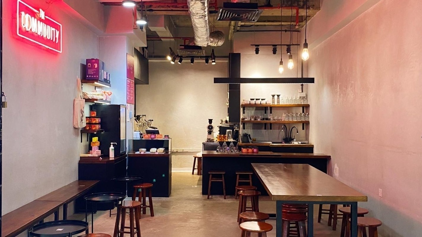 <span class="translation_missing" title="translation missing: en.meta.location_title, location_name: The Community Coffee, city: Singapore">Location Title</span>