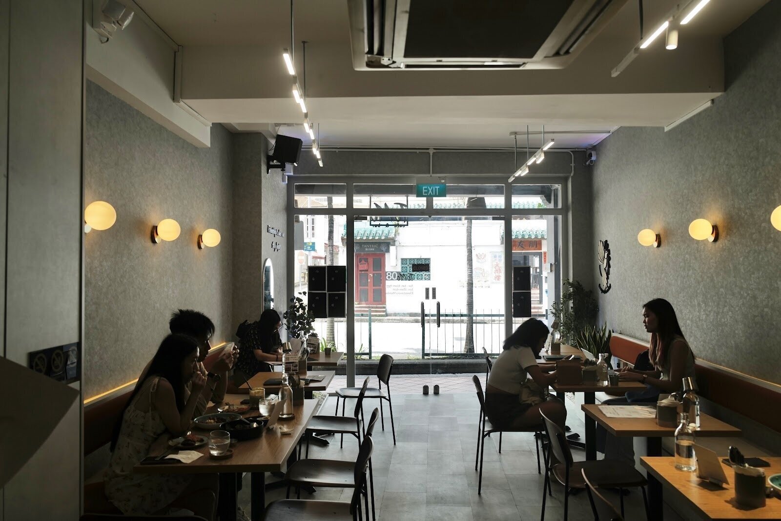 <span class="translation_missing" title="translation missing: en.meta.location_title, location_name: ToMo Cafe (Neil Road), city: Singapore">Location Title</span>