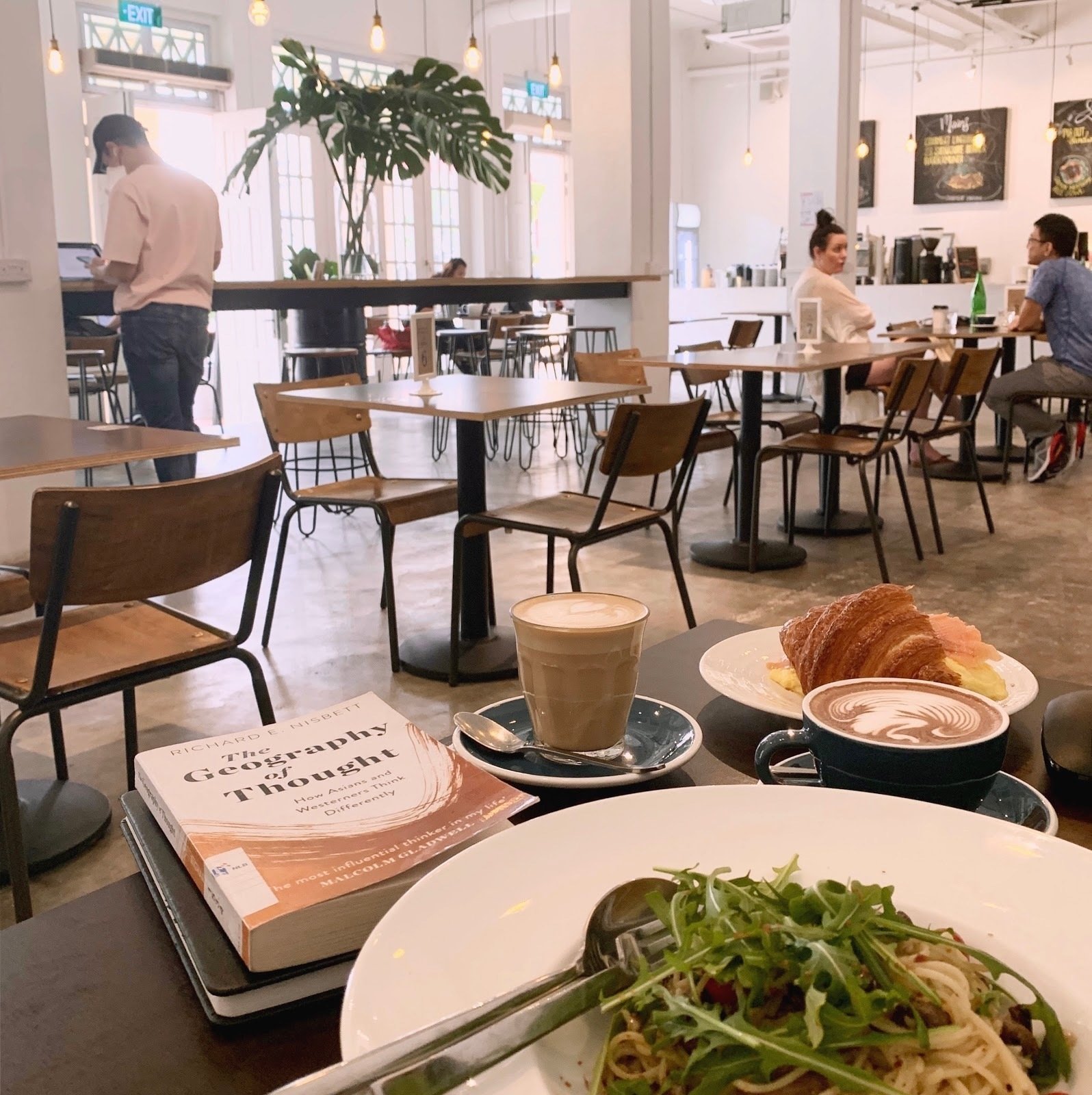 <span class="translation_missing" title="translation missing: en.meta.location_title, location_name: Twenty Eight Cafe, city: Singapore">Location Title</span>
