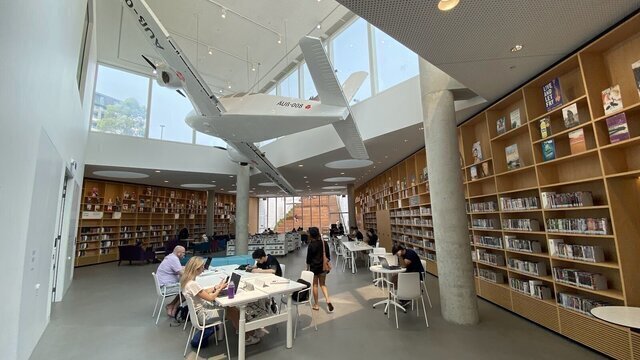 Green Square Library