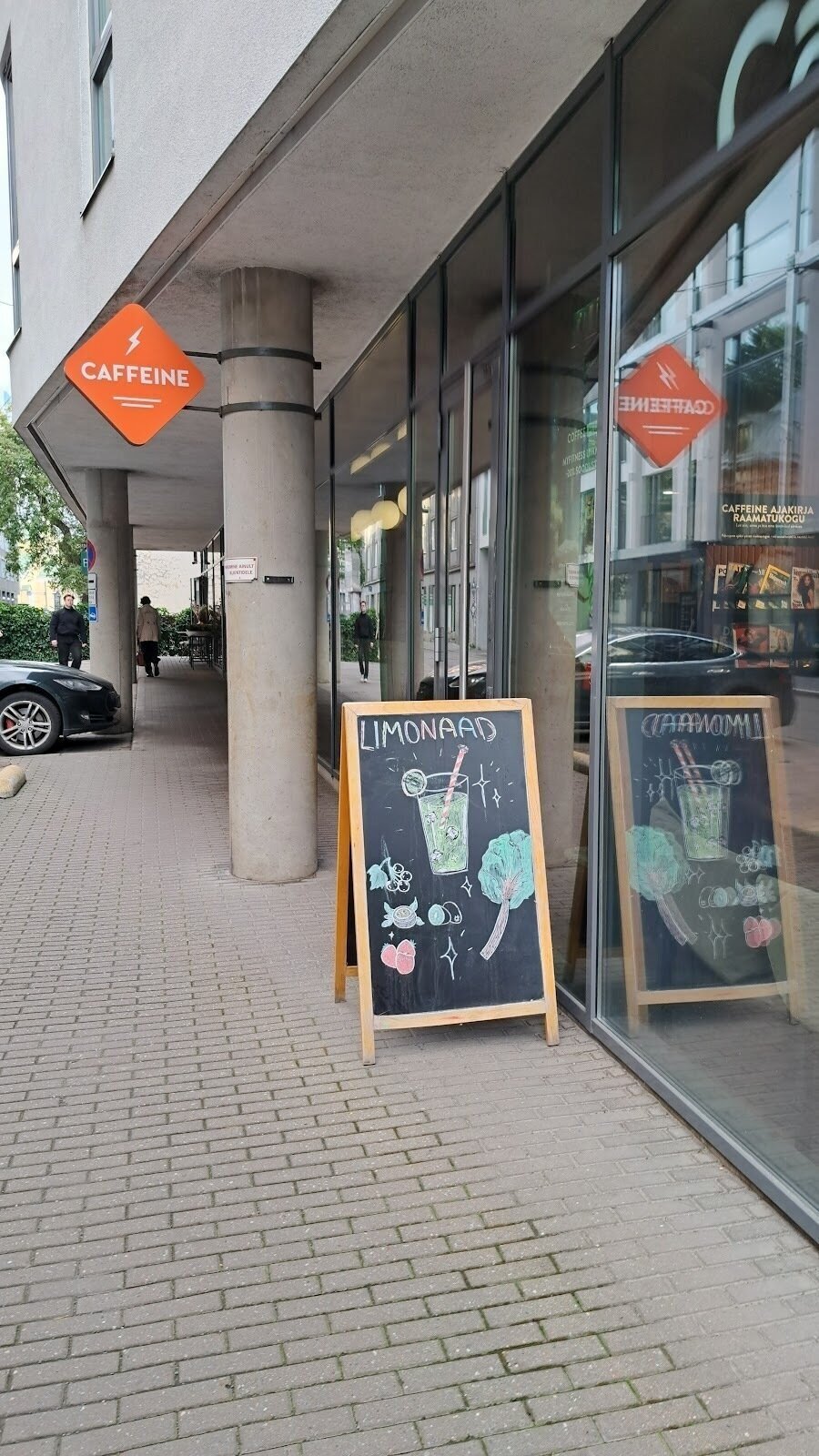 Caffeine EE @ Tatari tänav: A Work-Friendly Place in Tallinn