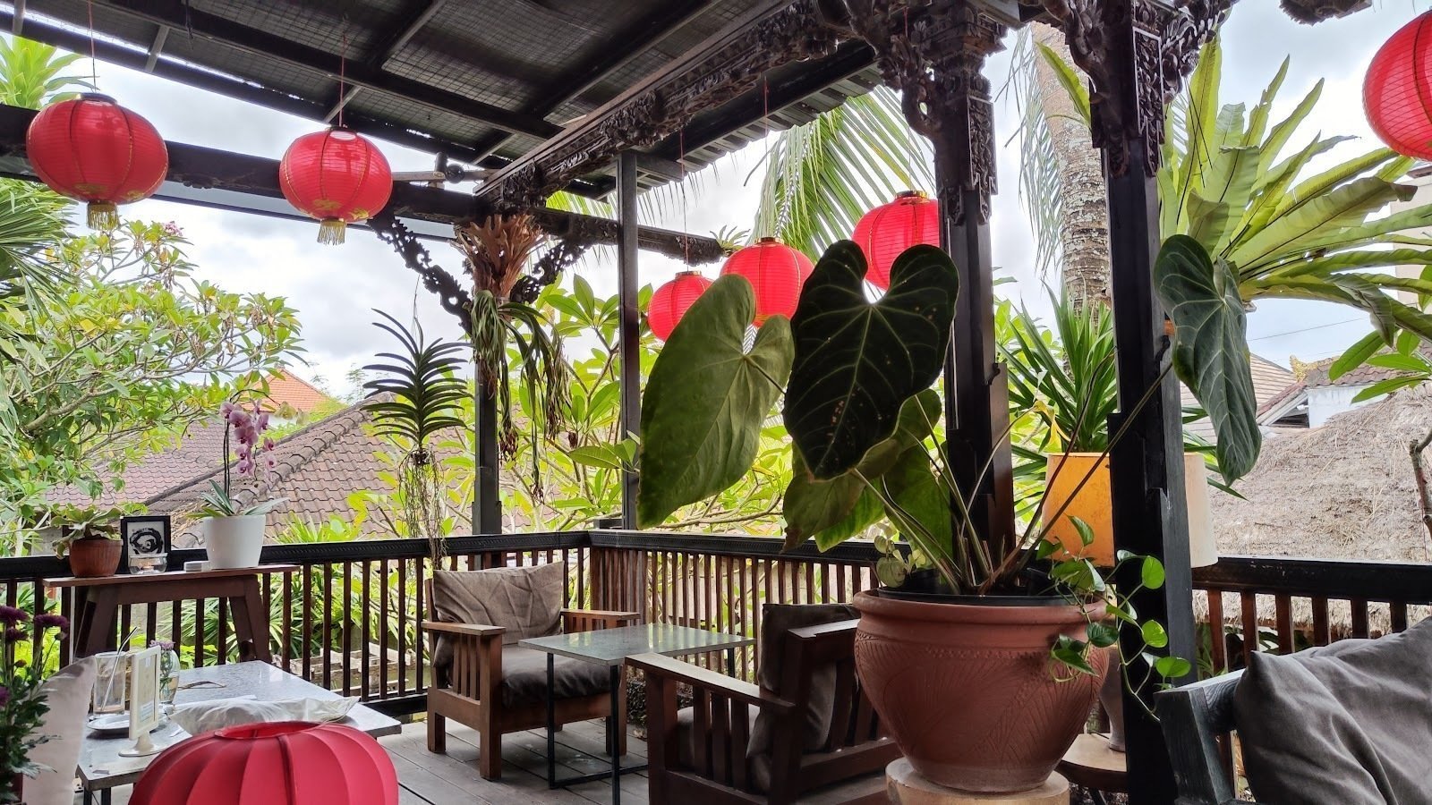 <span class="translation_missing" title="translation missing: en.meta.location_title, location_name: The Hidden Space Cafe, city: Ubud">Location Title</span>
