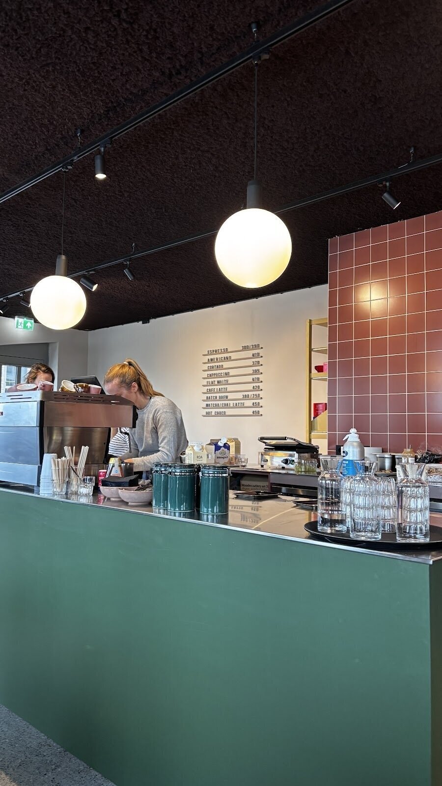Komu: A Work-Friendly Place in Utrecht