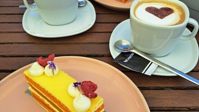 Velvet Cupcake & Coffee