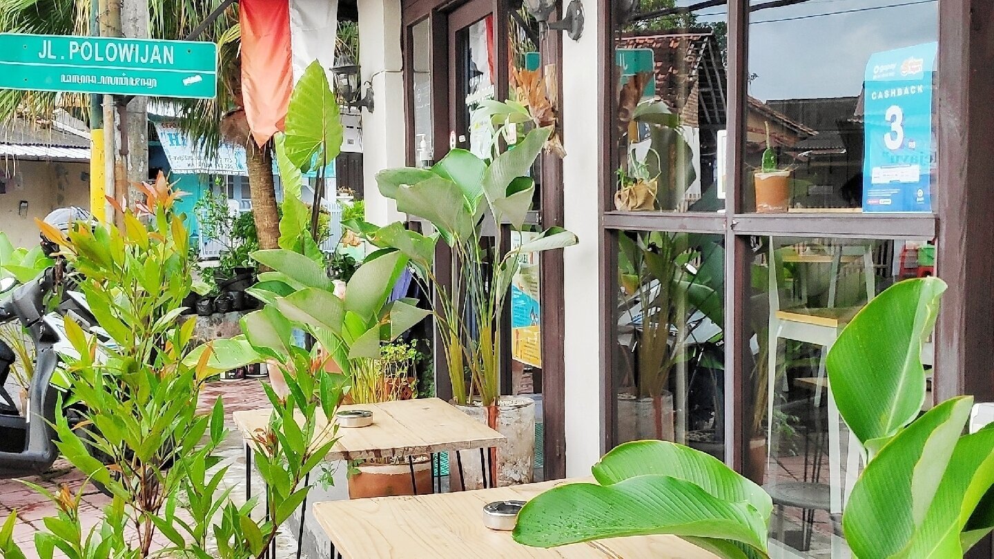 <span class="translation_missing" title="translation missing: en.meta.location_title, location_name: Ruang JAKA Coffee &amp; Free Wifi, city: Yogyakarta">Location Title</span>